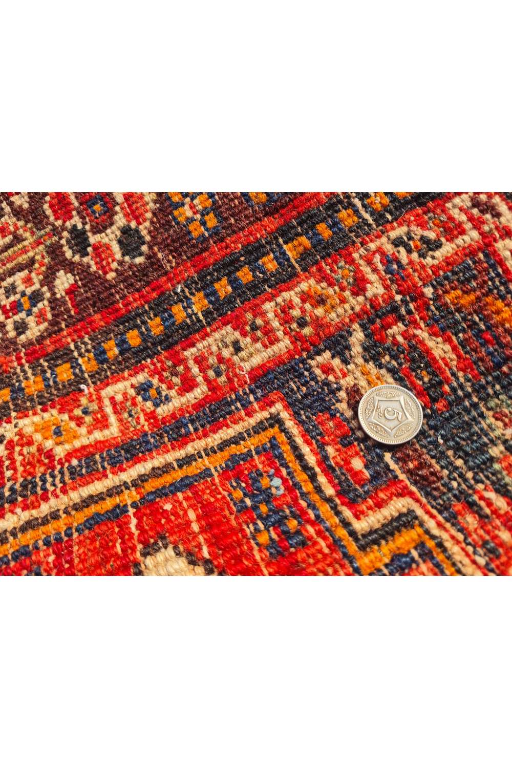 Amazing Hand Knotted Vintage Persian Shrz Wool Area Rug 7.6 x 5.2 Ft