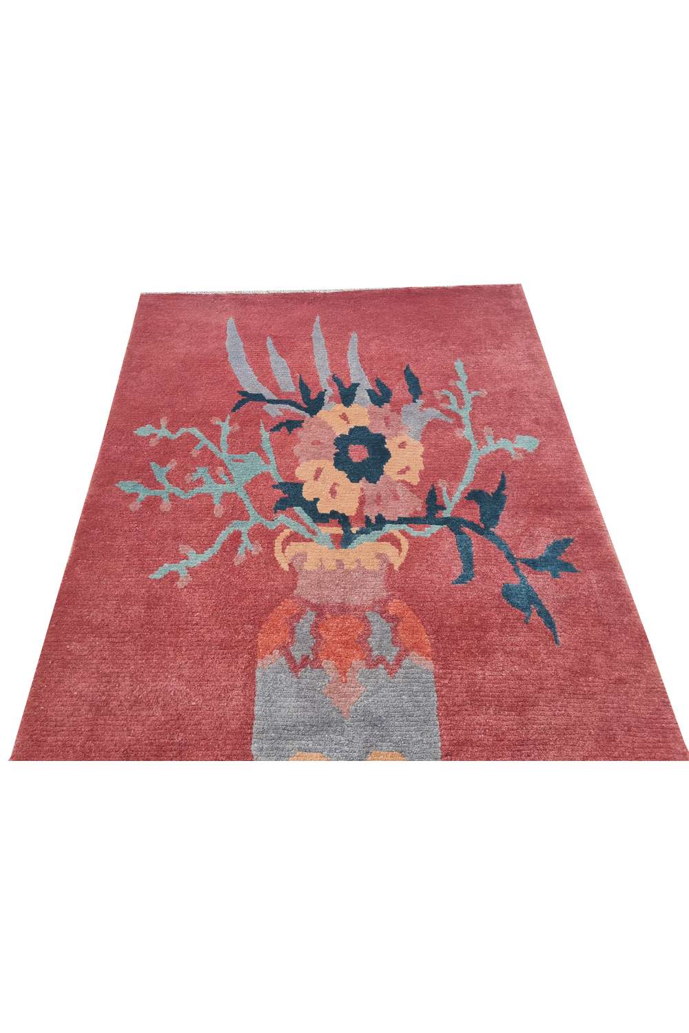 Amazing Hand Knotted Vintage Nepali Wool Area Rug 5.3 x 3.1 Ft