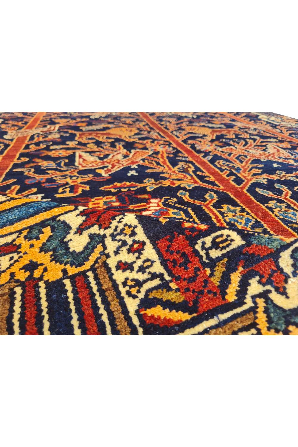 Amazing Hand Knotted Vintage Persian Malayaar Pictorial Wool Area Rug 5.1 x 3.9 Ft