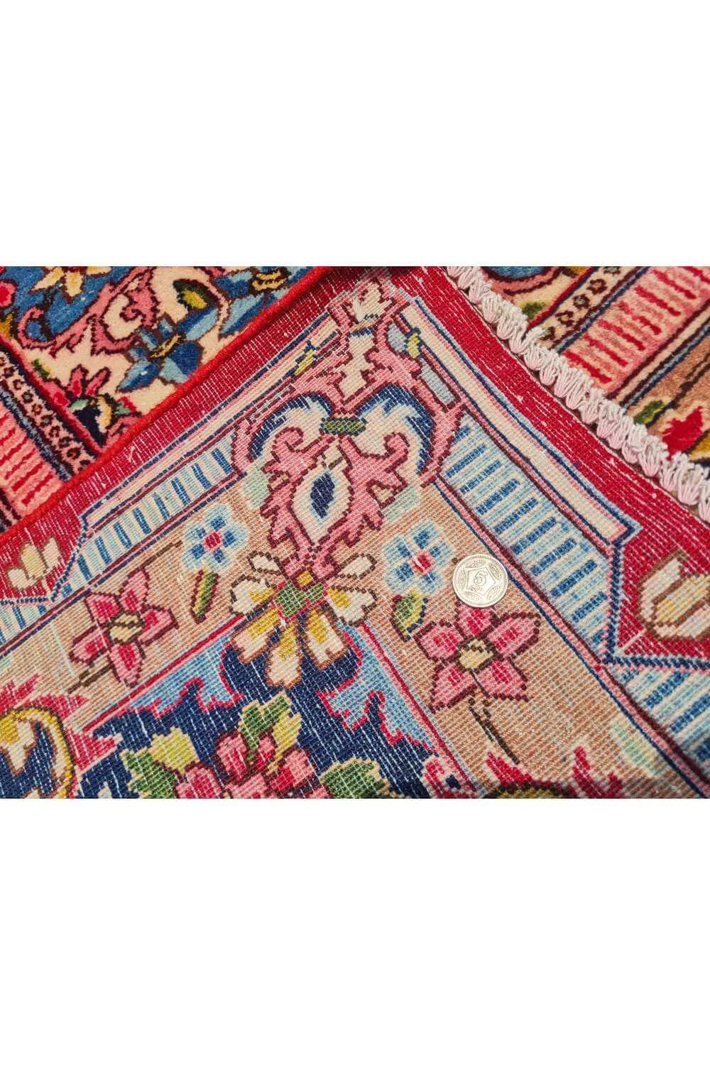 Authentic Hand Knotted Antique Qashoun Wool Area Rug 13.8 x 10.6 Ft