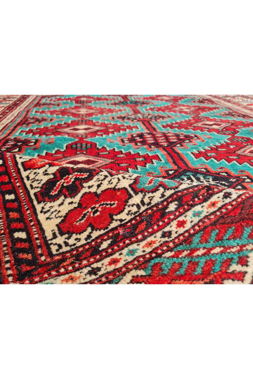 Amazing Hand Knotted Vintage Afghan Turkmen Sara Wool Area Rug 5.5 x 4.1 Ft