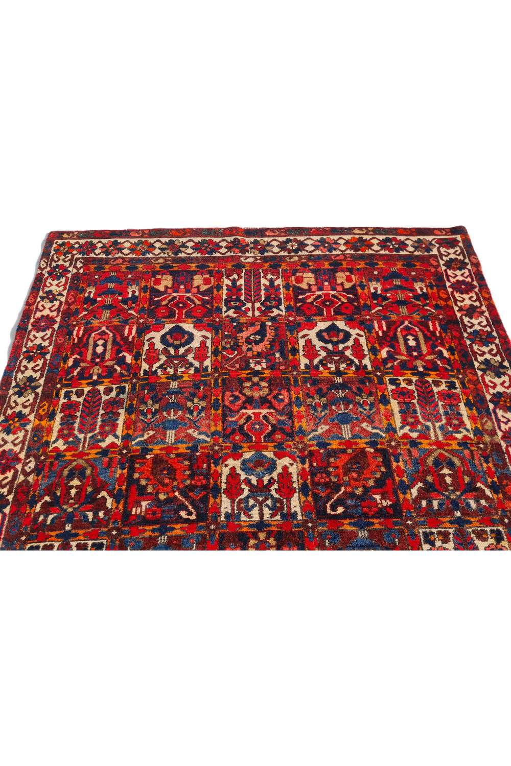 Amazing Hand Knotted Antique Persian Bakhtiyaar Pictorial Wool Area Rug 6.4 x 5.2 Ft