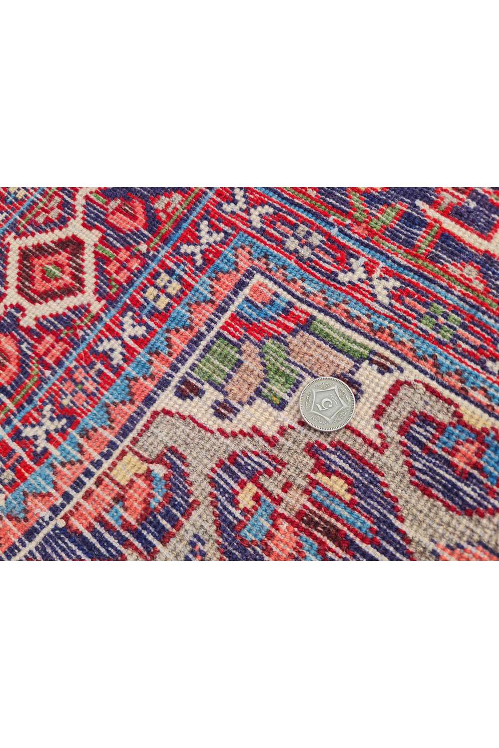 Amazing Hand Knotted Vintage Persian Hamadan Wool Area Rug 4.10 x 3.3 Ft