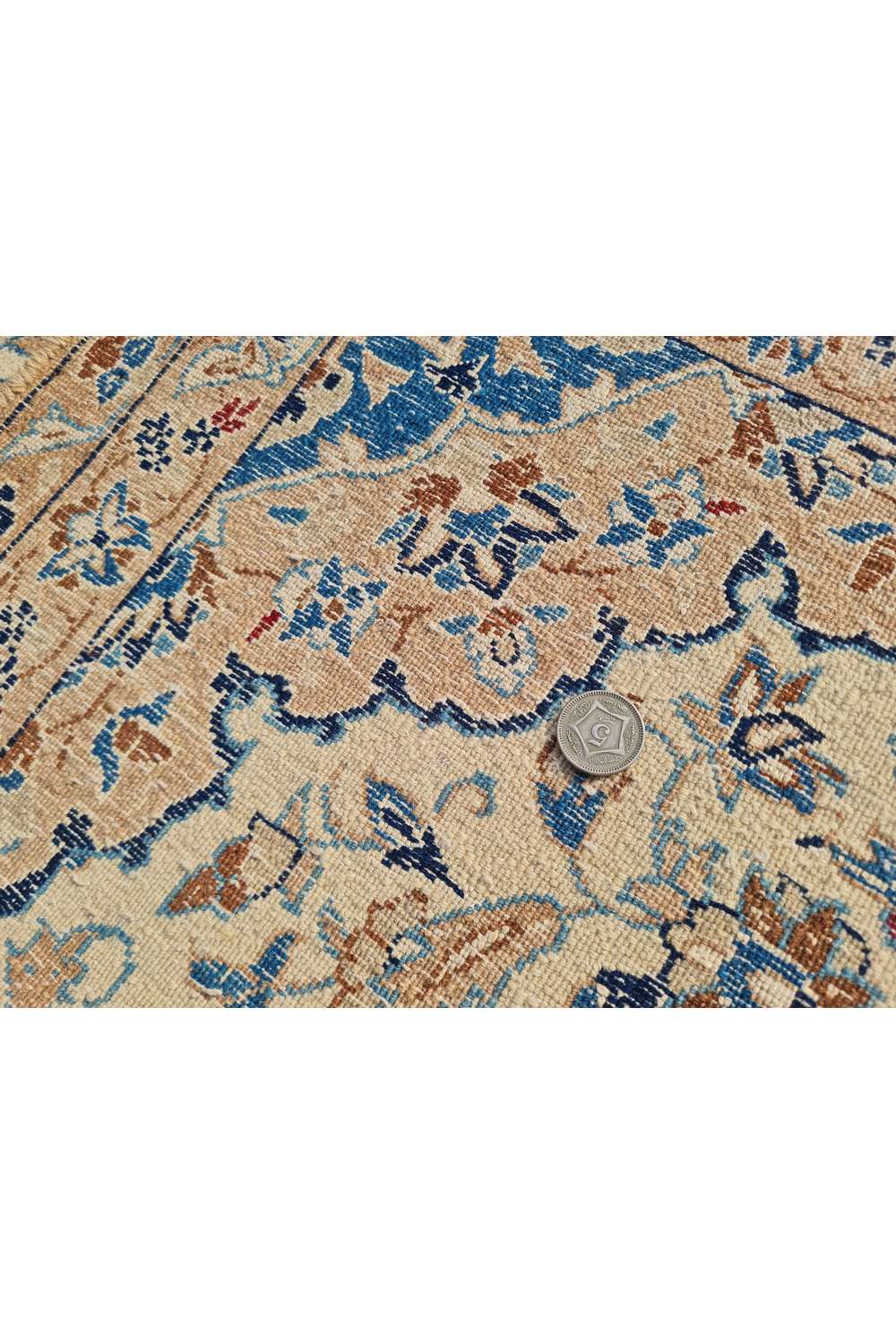 Amazing Hand Knotted Vintage Persian Nain Wool Area Rug 4.1 x 2.9 Ft