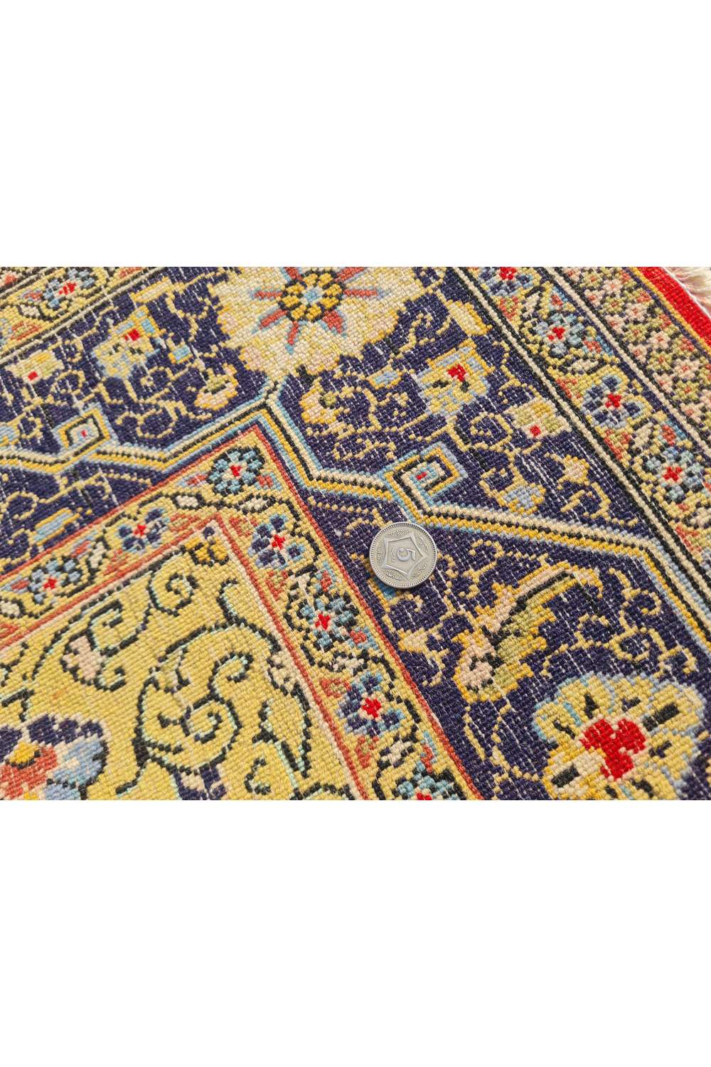 Amazing Hand Knotted Vintage Pashmin Koum Pictorial Wool Area Rug 6.9 x 3.5 Ft