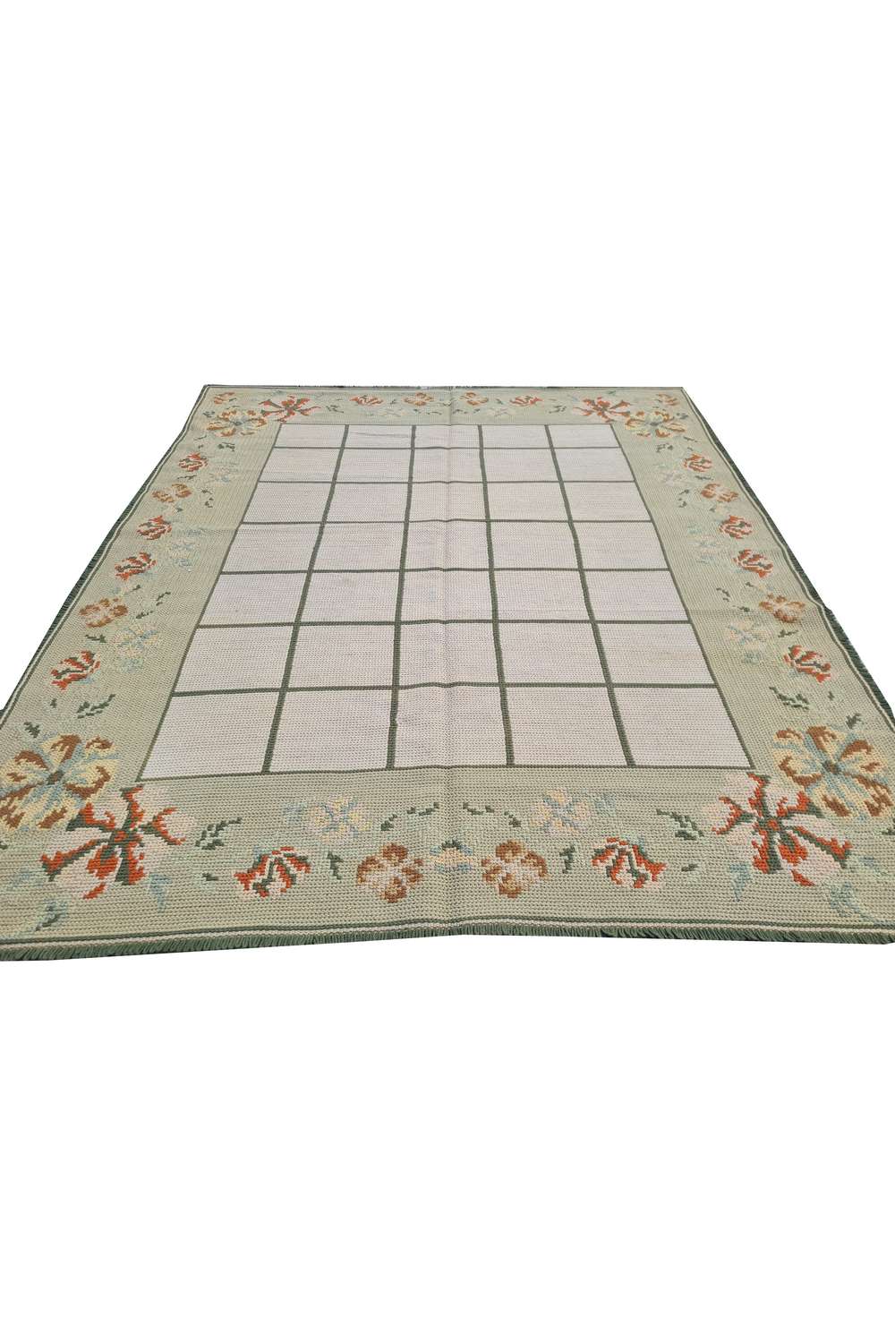 Hand Embroidered Needlework Vintage France Kilm Wool Area Rug 7.5 x 6.1 Ft