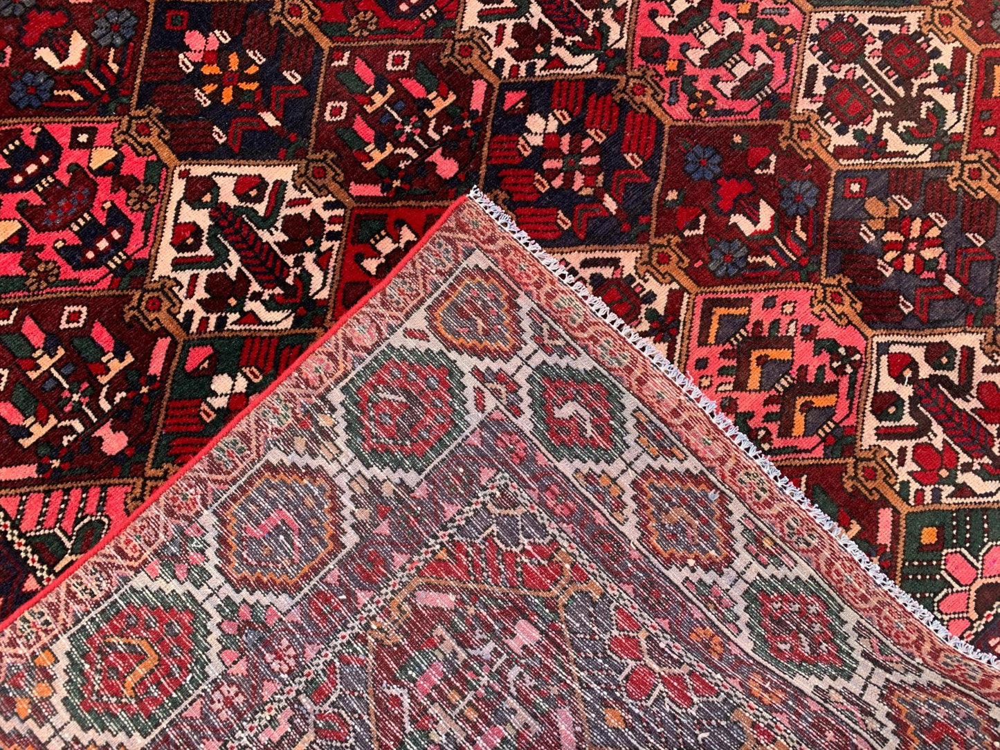 Amazing Hand Knotted Vintage Baghtiyaar Wool Area Rug 9.4 x 6.9 Ft