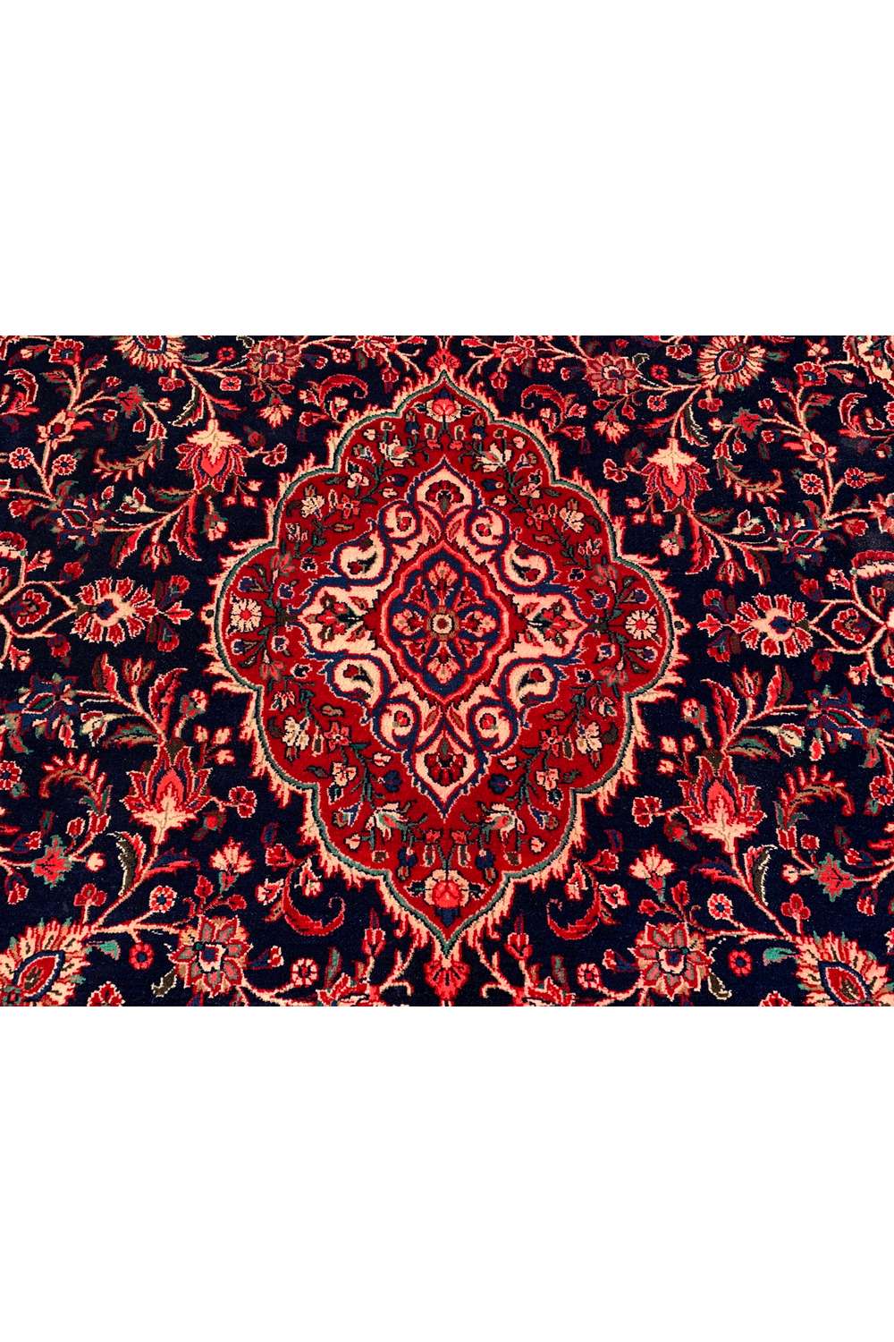 Amazing Hand Knotted Vintage Persian Kashan Wool Area Rug 9.11 x 7.1 Ft