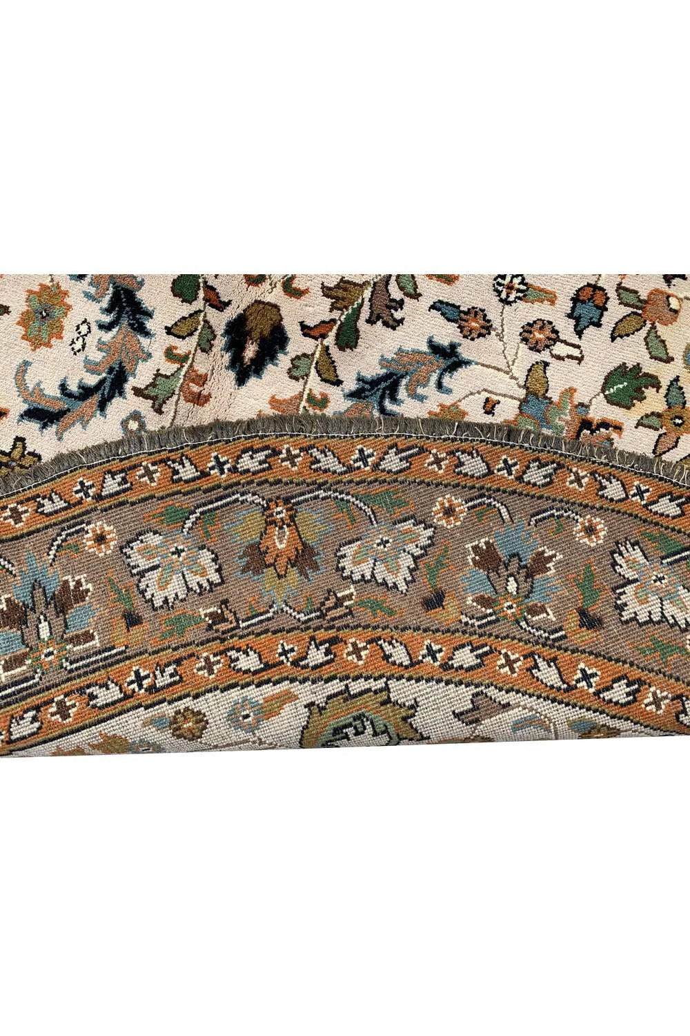 Amazing Hand Knotted Vintage Tabreez Round Wool Area Rug 6.3 x 6.2 Ft